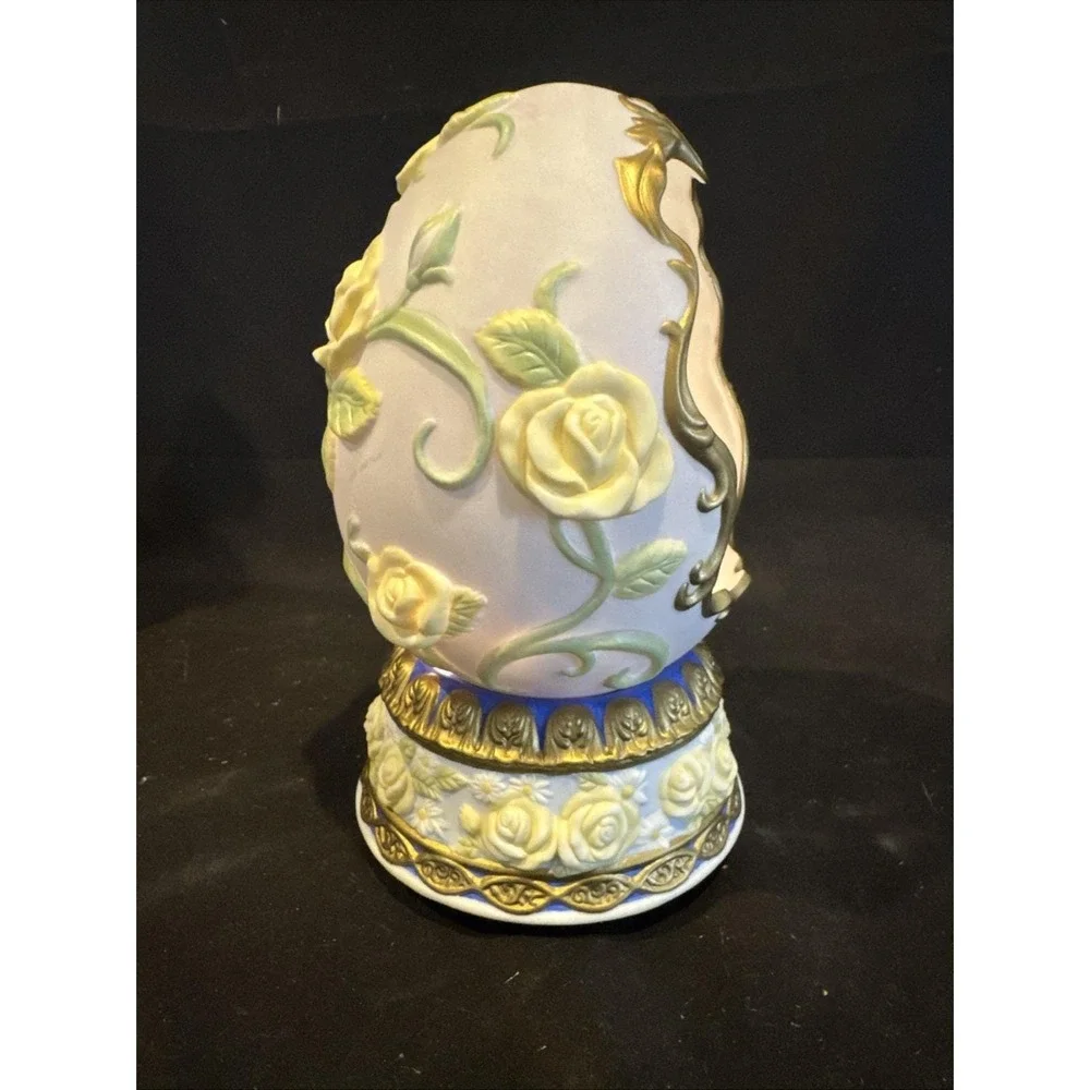 Kings Point Musical Egg with Angel Porcelain Figurine  Tune Amazing Grace